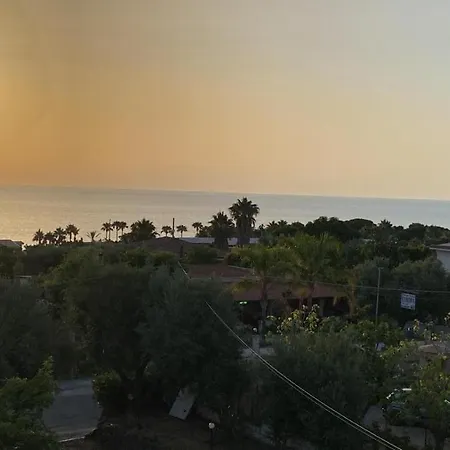 La Notte - Capo Vaticano Aparthotel *