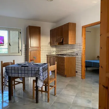 Aparthotel La Notte - Capo Vaticano 3*